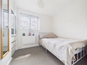 Bedroom - click for photo gallery